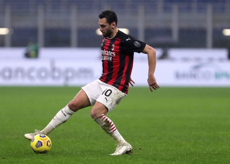 Hakan Calhanoglu AC Milan