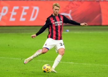 Dalot to DAZN: “I can play in other roles if the coach decides”