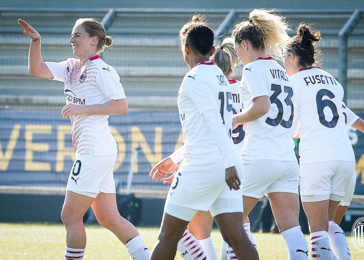 Dowie scores a header as Milan beats Hellas Verona