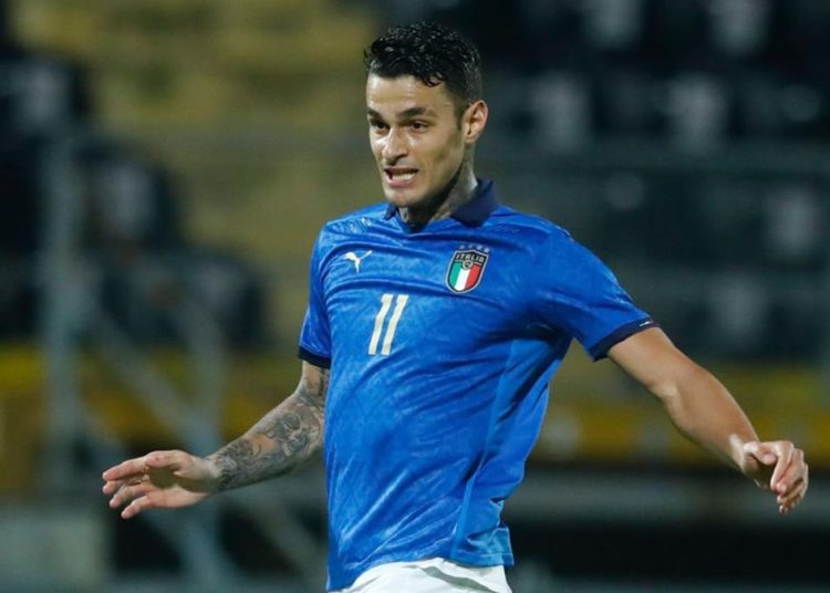 Scamacca: “I went to watch Ibra’s videos, then I said ‘Aho, he looks like me”