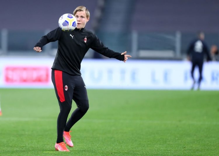 Gazzetta: Hauge could leave AC Milan on loan to gain more playing time