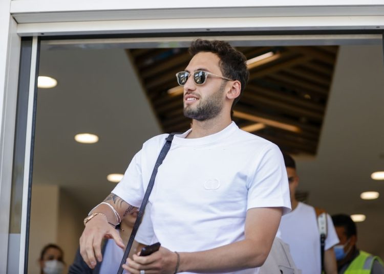 SportMediaset: Milan will not improve the proposed offer for Calhanoglu’s renewal