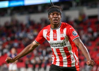 PSV technical director opens up about the future of Milan target Madueke: “We want to see him shine here next year…”
