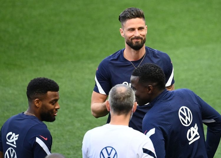 Gazzetta: The reason why Giroud would be perfect for Milan coach Pioli