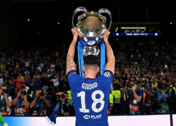 Gazzetta: Giroud dreams to wear the Rossoneri shirt but he must find agreement with Abramovic first