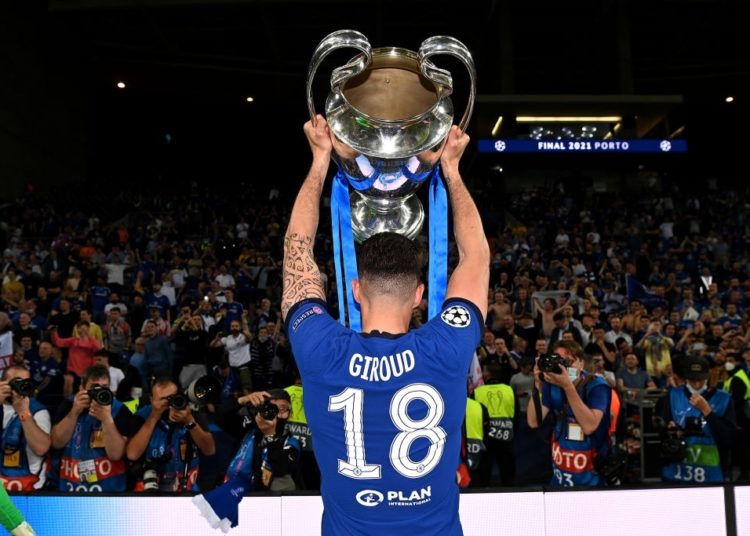 Gazzetta: Giroud dreams to wear the Rossoneri shirt but he must find agreement with Abramovic first