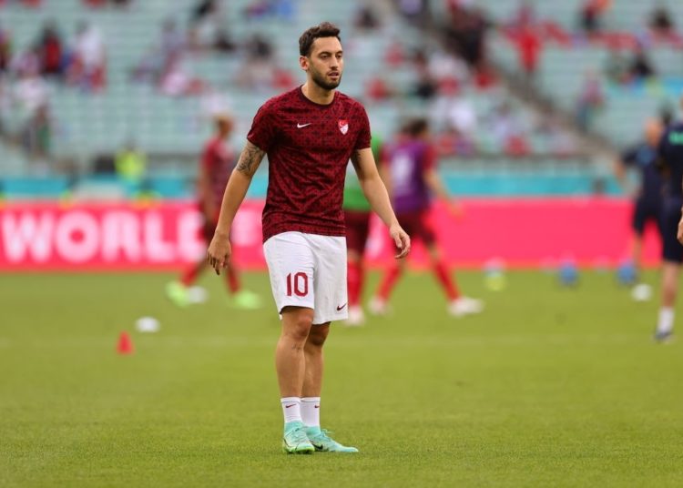 Di Marzio: Calhanoglu will not be extending his deal with Milan as Inter moves for him