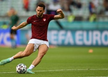 Sky: Milan were not made aware by Calhanoglu of Inter’s offer