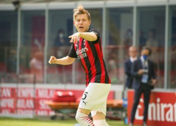 Tuttosport: AC Milan talented winger Jens Petter Hauge could be on his way out