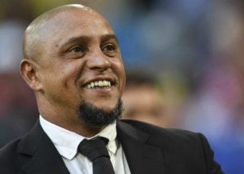 Roberto Carlos: “My idol was Maldini but…”
