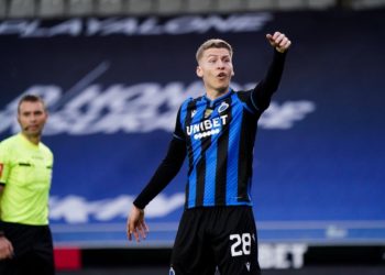 Report: Milan hatches plan to win the signature of 19-year-old talented right-back