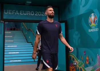 CM: Olivier Giroud expected to arrive to Milan this Thursday