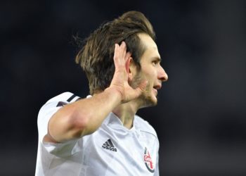 Sky: No negotiations for Kvaratskhelia from AC Milan management