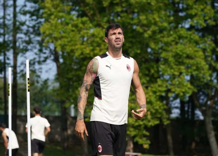 Alessio Romagnoli of AC Milan