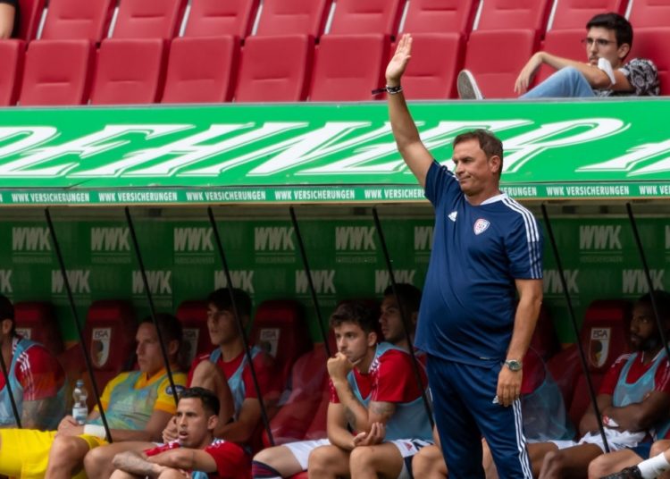 Semplici, Cagliari’s coach: “It will be difficult against Milan but we can do well”