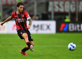 Calabria: “We feel good off the pitch. It is wonderful to see our fans”