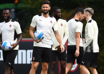 AC Milan squad to take on Spezia confirmed as Giroud and Calabria return