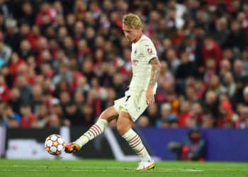 CM: Simon Kjaer proves to be too important as Maldini and Massara start working on renwal with agent