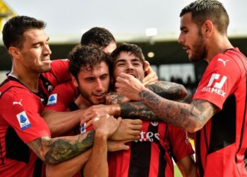 Brahim Diaz and AC Milan teammates celebrate