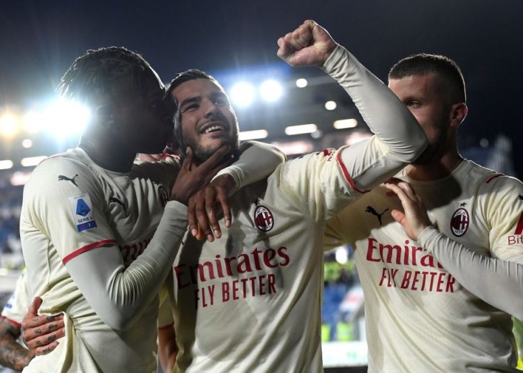 Theo Hernandez and Rafael Leao of AC Milan