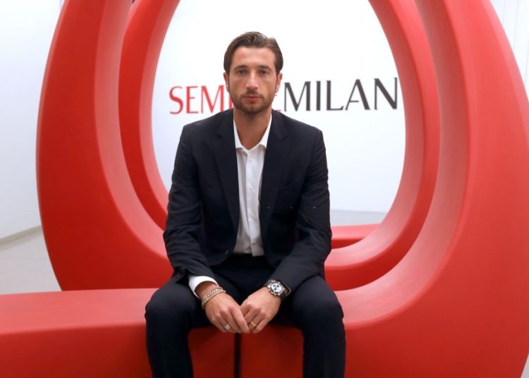 Mirante reveals background on ‘quick’ negotiations to join Milan and his thoughts on Pioli