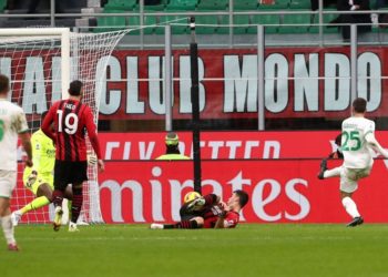 Disaster display by AC Milan as they lose to Sassuolo 3-1
