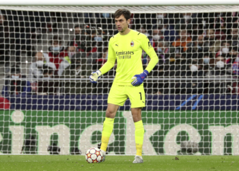 Ciprian Tatarusanu of AC Milan