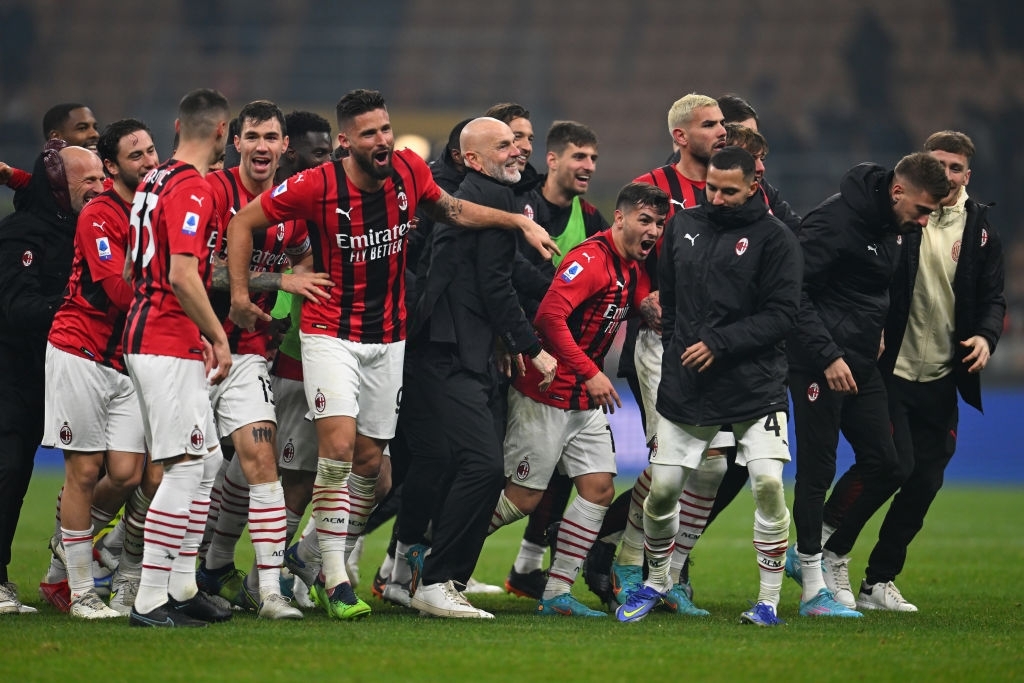 AC Milan players celebrate