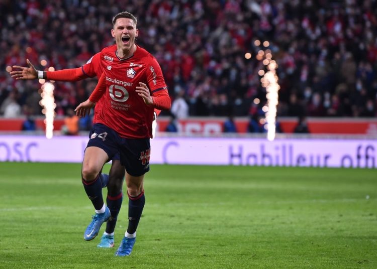 Sven Botman of AC Milan