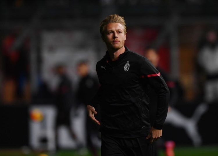 Simon Kjaer of AC Milan