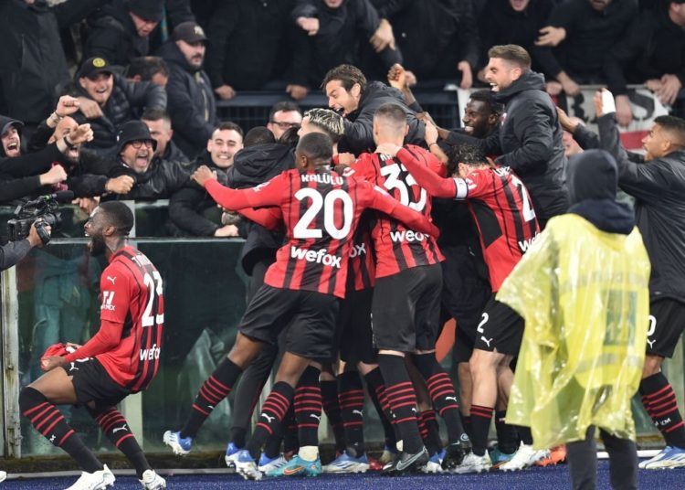 ac milan players celebrate