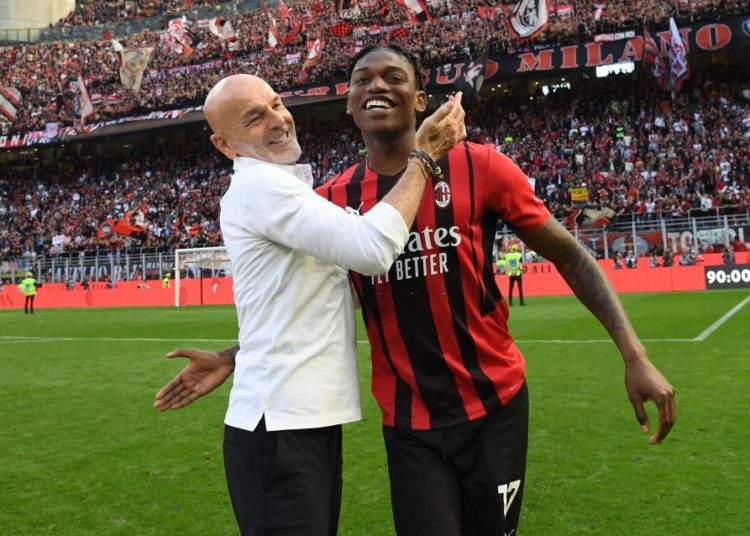 stefano pioli rafael leao