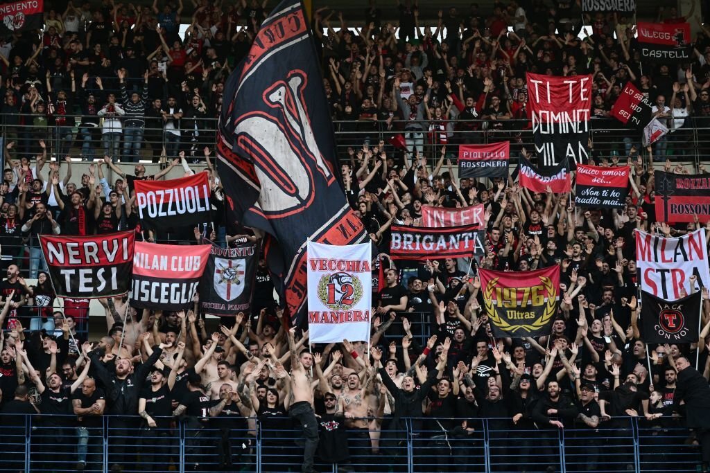 ac milan fans