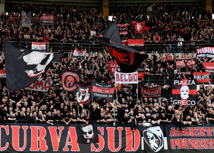 ac milan fans
