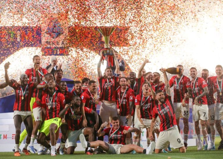 Alessio Romagnoli and ac milan players