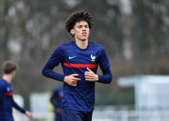 Maghnes AKLIOUCHE أكليوش