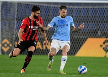 Francesco Acerbi olivier giroud ac milan