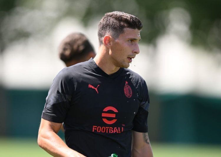Mattia Caldara كالدارا