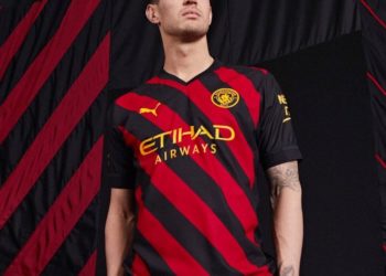 Manchester City away kit