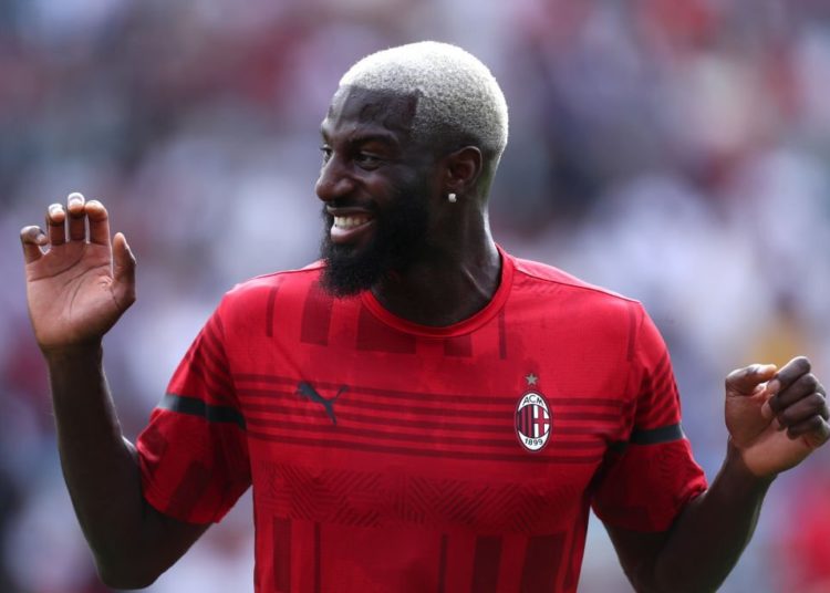 Tiémoué Bakayoko ac milan