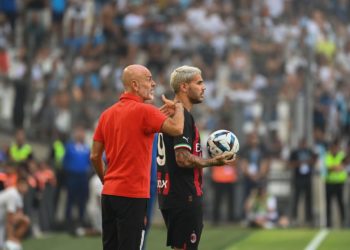 Stefano Pioli Theo Hernandez AC Milan