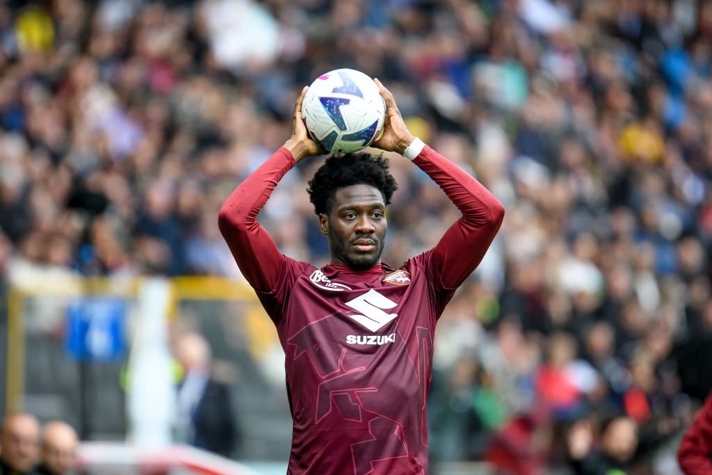 Ola Aina Torino