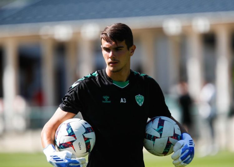 Noah Raveyre Saint-Etienne