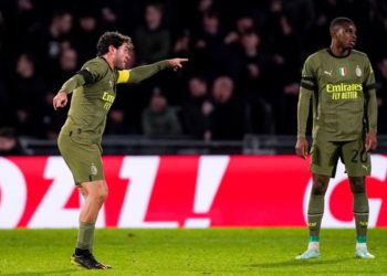 Davide Calabria Pierre Kalulu AC Milan كالابريا ميلان كالولو