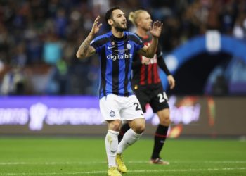 Hakan Calhanoglu Inter تشالهانوغلو