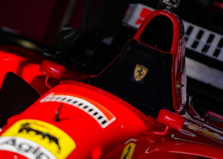 Ferrari logo Formula 1 F1