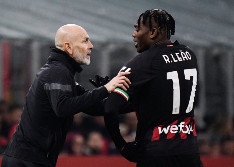 Rafael Leao Stefano Pioli AC Milan