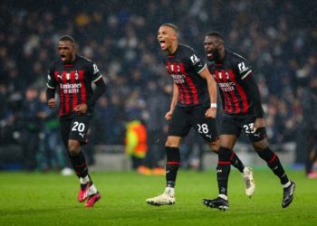 Malick Thiaw Fikayo Tomori AC Milan تشاو كالولو توموري ميلان