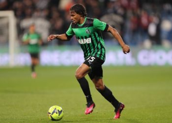 ميلان مهتم بالعديد من اللاعبين من ضمنهم جوهرة ساسولو الجديدة: أرماند لوريانتي