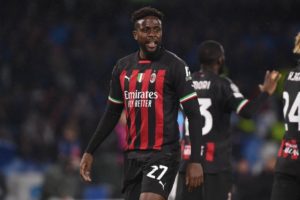 AC Milan Divock Origiديفوك اوريجي